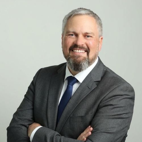 Portrait von Klaus Pichler, Gründer von KPI Industrial Transformation
